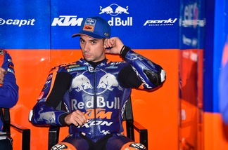 MotoGp: Oliveira operato alla spalla, intervento ok