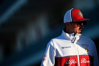 Raikkonen: "Serve più velocità per andare a punti"