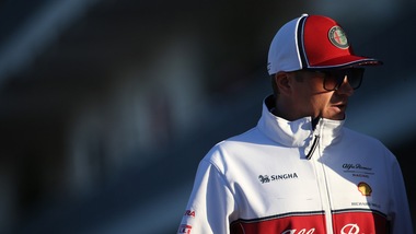 Raikkonen: "Serve più velocità per andare a punti"