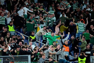 Lazio-Celtic: tifoso scozzese accoltellato nella notte. Arrestati 12 ultras biancocelesti