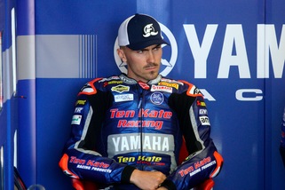 Superbike, Loriz Baz firma con il team Ten Kate Racing