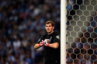 Casillas: "In sala Var dovrebbe esserci anche un ex calciatore"