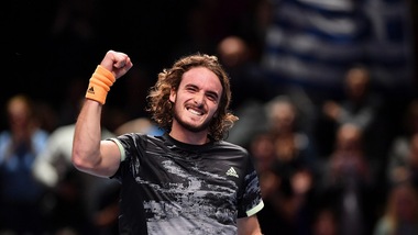 Atp Finals, esordio ok per Tsitsipas: Medvedev battuto in due set