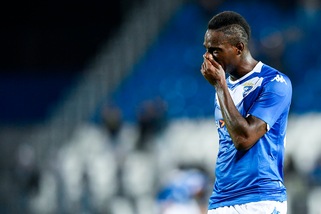 Brescia, per Balotelli divieto di guida in Svizzera