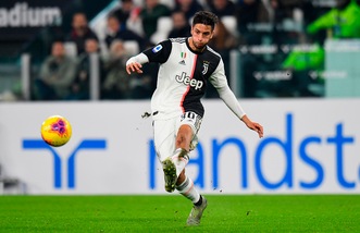 AS: "Juve attenta, il Barcellona vuole Bentancur per sostituire Rakitic"