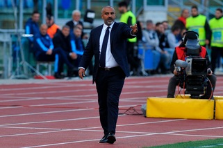 Lecce, Liverani: "Episodio Lapadula? La penso come il mio presidente"