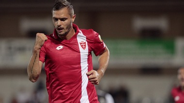 Pistoiese-Monza 0-1, Finotto spinge la capolista. Il Novara sbanca Olbia