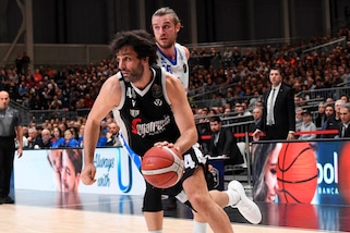 La Virtus Bologna vince ancora. Perdono Milano, Brescia e Venezia