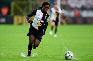 Aluko lascia a sorpresa la Juve: Roma e Fiorentina le ultime due gare in bianconero