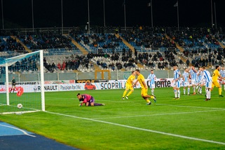 Pescara-Cremonese tutto nel finale. Apre Galano, pari di Migliore: 1-1