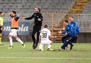 Serie C, la Pro Vercelli riacciuffa il Renate sul 2-2. Blitz esterno del Carpi