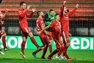Monza schiacciasassi: 2-0 all'Alessandria. Pontedera corsaro a Siena