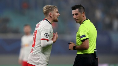 Europa League, gli arbitri di Roma e Lazio