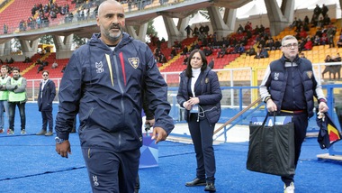 Lecce, Liverani: "Troveremo una Fiorentina arrabbiata"
