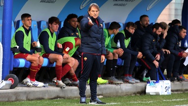 Roma Primavera, De Rossi: "Attacco ok, ma il dato gol subiti è drammatico"