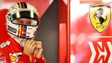 Vettel: "Ci manca velocità. Leclerc? Siamo entrambi delusi"