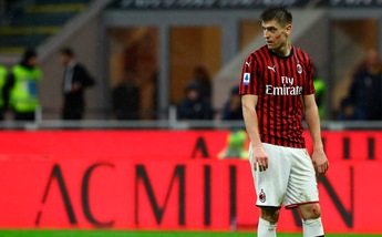 Milan, Piatek sfiduciato, ma resta titolare