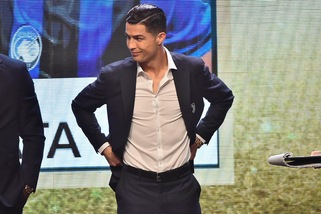 La sorella di Cristiano Ronaldo contro Van Dijk: "Mi fa pena"