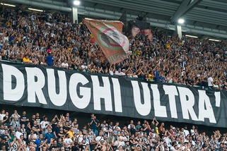 Lazio-Juve, ci sarà un muro bianconero all'Olimpico