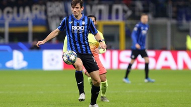De Roon: "Champions? Con un po' di fortuna l'Atalanta va avanti"