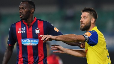 Chievo, l'infortunio di Cesar desta preoccupazione