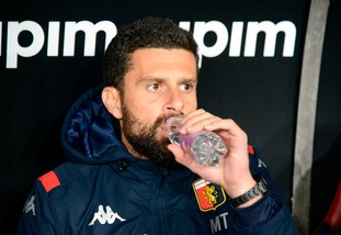 Genoa, Thiago Motta: "E' normale che a Schone manchi l'Ajax"