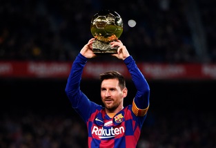 Braida: "Messi è un dio a Barcellona, non si muove"