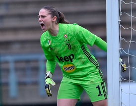 La Juve si gode il primato solitario, Giuliani l'Ambrogino d'Oro