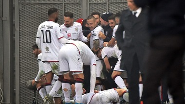 Il Cagliari ringrazia Ragatzu: Sassuolo ripreso al 90’