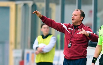 Livorno, ufficiale: Breda è stato esonerato