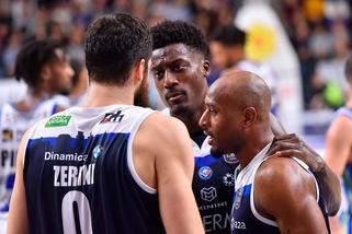 In Turchia arriva il successo di Brescia per 70-61, vittoria per Venezia