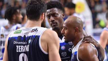 In Turchia arriva il successo di Brescia per 70-61, vittoria per Venezia