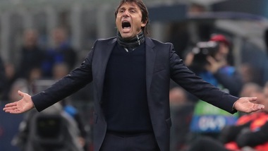 Inter, Conte: "Il 2-1 del Barcellona ci ha ammazzato. Non penso al mercato"