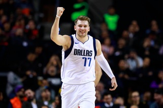 Nba, impresa Sixers a Boston. Tutto facile per Dallas e Denver, cade Belinelli