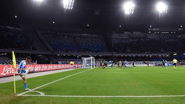 Napoli-Parma slitta alle 18.30: San Paolo danneggiato dal maltempo