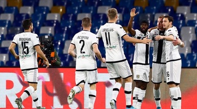 Napoli-Parma 1-2: esordio shock per Gattuso