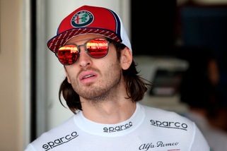 F1, Giovinazzi: "Devo migliorare, ma ho già imparato molto"