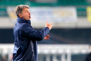 Diretta Cosenza-Pordenone e Cremonese-Perugia alle 15. Probabili formazioni, dove vederle in tv