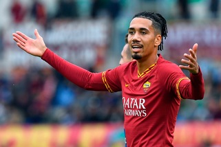Roma, i convocati per la Fiorentina: c'è Smalling, out Kluivert
