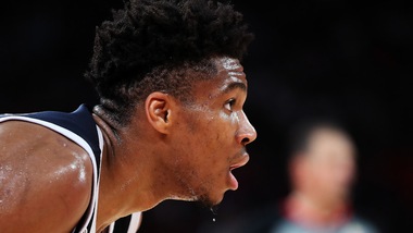 Nba, Antetokounmpo stende i Lakers. Belinelli supera Brooklyn