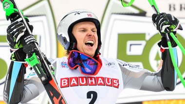 Coppa del Mondo, Kristoffersen trionfa nel gigante. De Aliprandini 16°
