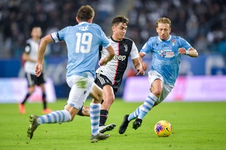 Juve-Lazio, le pagelle: Dybala si salva. Lulic e Luis Alberto show