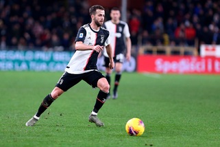 Juve, Pjanic: "Grandi responsabilità perché indossiamo maglia pesante"