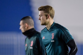 Juve, De Ligt prepara il ritorno e studia per il futuro