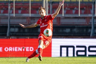 Giudice Sportivo, tredici squalificati: due turni a Gyomber