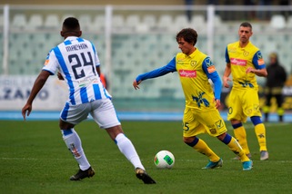 Un punto che scontenta tutti: Pescara-Chievo termina 0-0