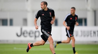 Juve-Lione nel mirino di Chiellini. Di nuovo al top per centrare i quarti