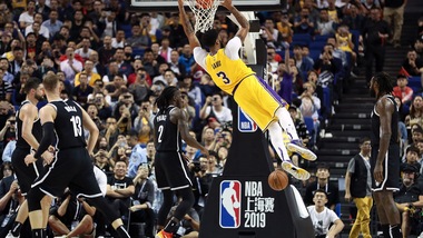 Nba, Davis e i Lakers abbattono i New Orleans di Melli. Harden trascina Houston