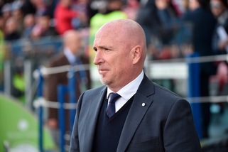 Cagliari, Maran: "Dobbiamo dare tutti di più, ma siamo sempre sesti"