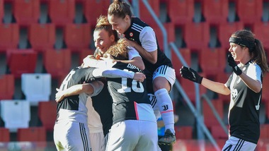 La Juve vince in rimonta col Tavagnacco e chiude al comando il girone d'andata